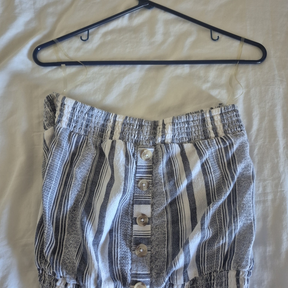 American Eagle Outfitters Gray and White High Waist Top